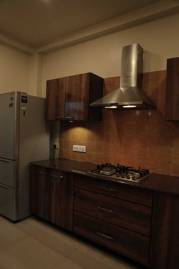 laminate modular kitchen
