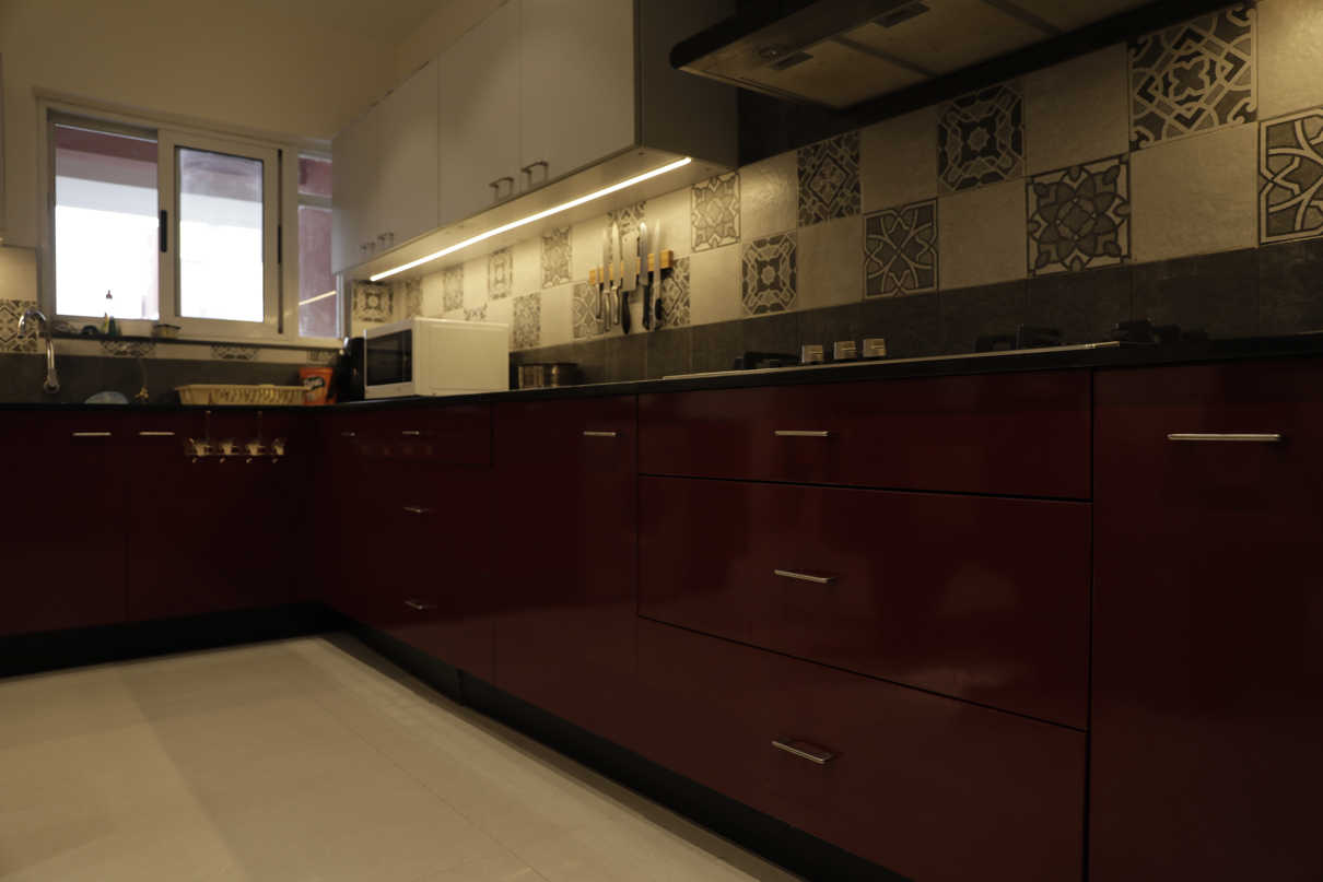 laminate modular kitchen