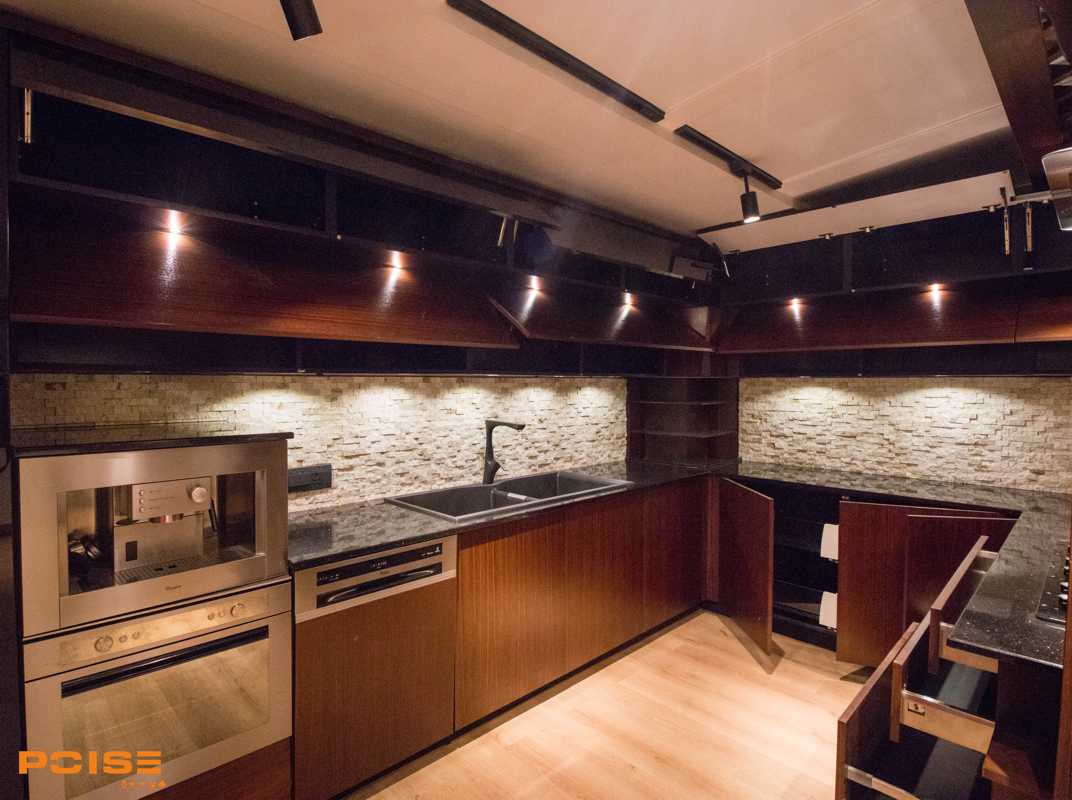 veneer modular kitchen 